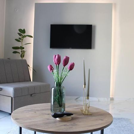 K&M 40 Ekklision A' Apartment ดรามา ภายนอก รูปภาพ