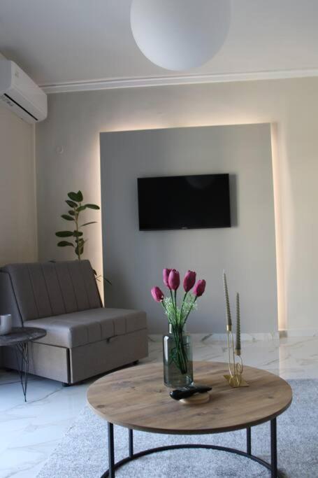 K&M 40 Ekklision A' Apartment ดรามา ภายนอก รูปภาพ