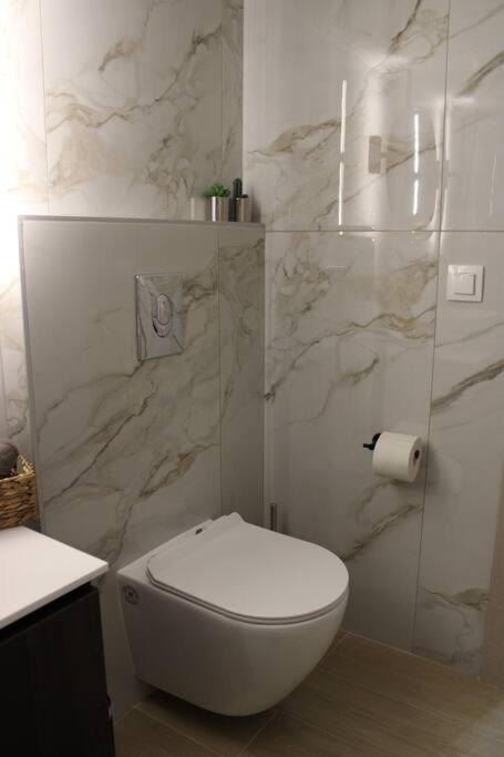 K&M 40 Ekklision A' Apartment ดรามา ภายนอก รูปภาพ